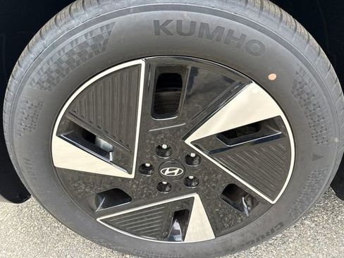 New 2026 Hyundai Ioniq 5 SE AWD/4WD image 5