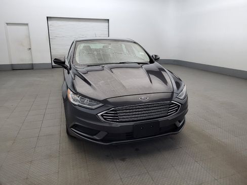 Used 2018 Ford Fusion S image 14