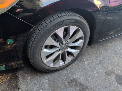 Used 2014 Honda Accord EX image 6