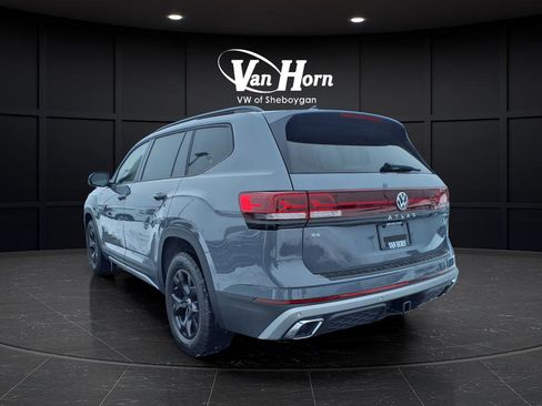 New 2026 Volkswagen Atlas Peak Edition image 58