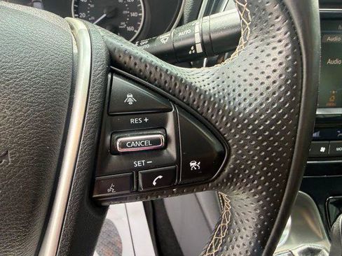Used 2019 Nissan Maxima Platinum w/ Sport Mat Group FWD image 9