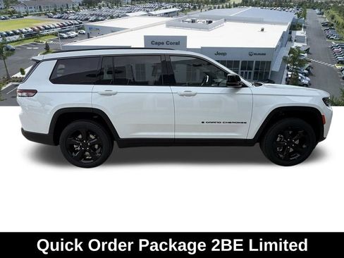 New 2026 Jeep Grand Cherokee L Limited AWD/4WD image 3