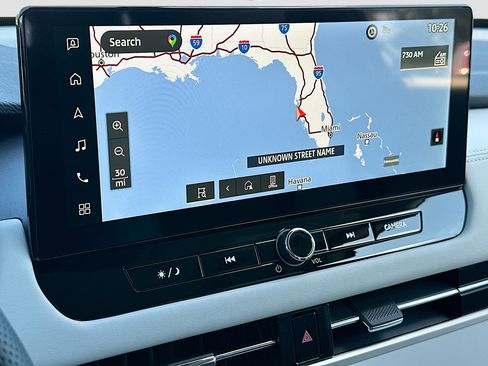 New 2025 Mitsubishi Outlander SE image 8