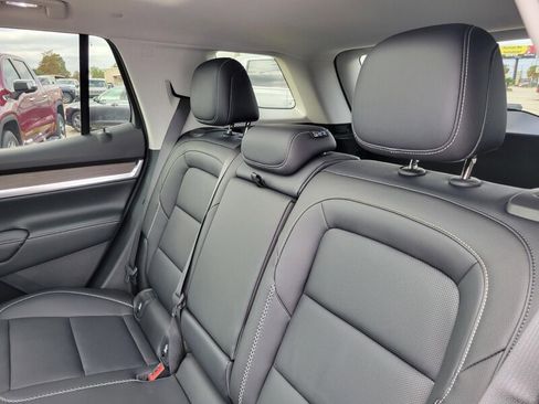 New 2026 GMC Terrain Denali w/ LPO, Floor Liner Package image 28