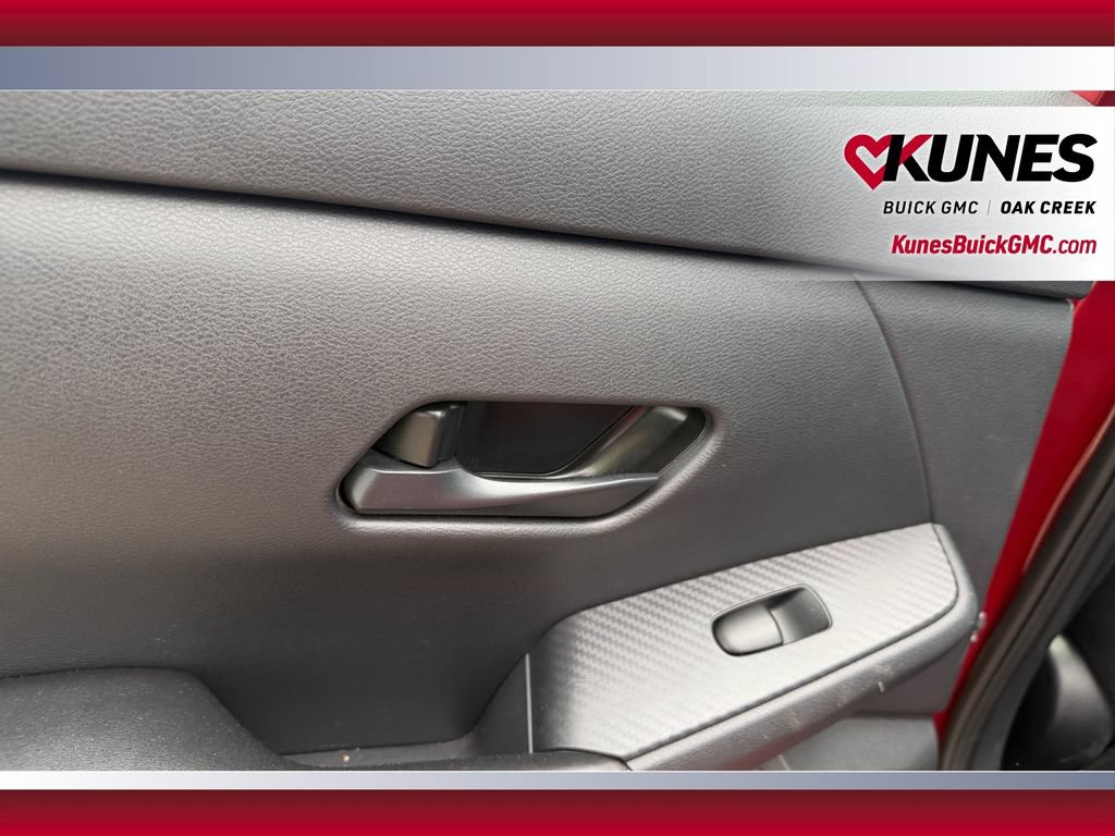 Used 2024 Nissan Sentra SV FWD image 32