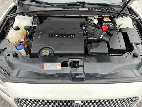 Used 2020 Lincoln Continental AWD w/ Convenience Package image 25