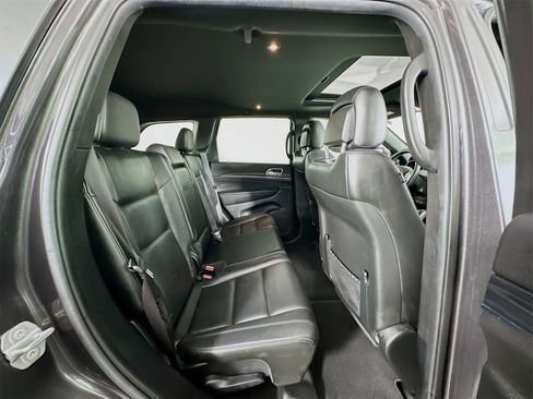 Used 2021 Jeep Grand Cherokee Limited w/ Trailer Tow Group IV image 28