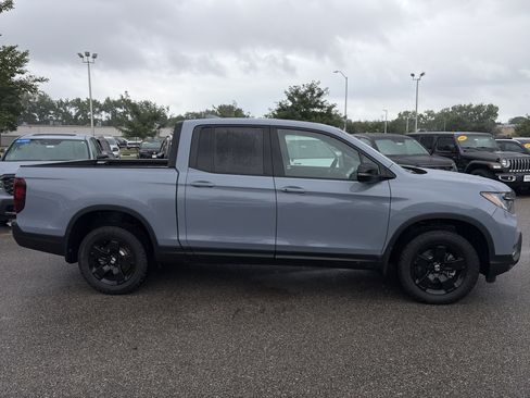 Certified 2026 Honda Ridgeline Black Edition image 4