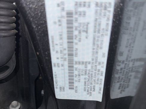 Used 2018 Ford Focus Titanium FWD image 28