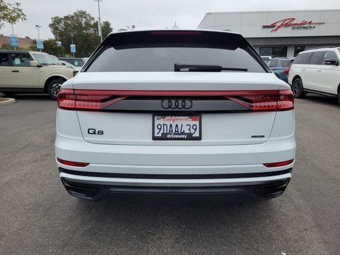 Used 2022 Audi Q8 Premium Plus w/ Premium Plus Package AWD/4WD image 4