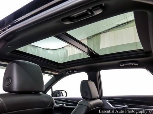 Certified 2025 Cadillac XT5 Premium Luxury image 12