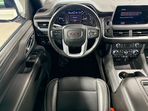 Used 2021 GMC Yukon SLT AWD/4WD image 17