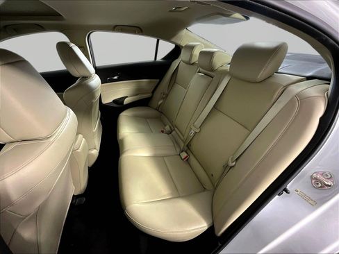 Certified 2017 Acura ILX FWD image 22