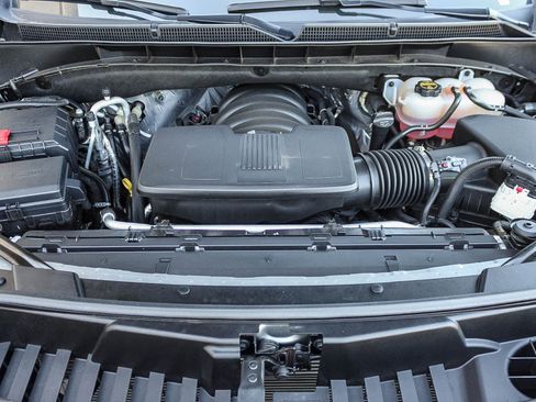 Used 2024 GMC Yukon Denali w/ Advanced Technology Package image 27