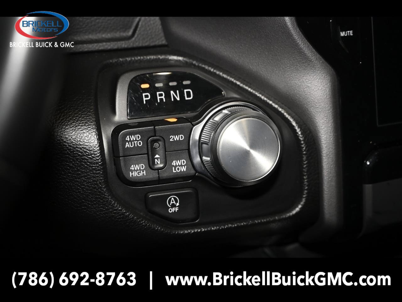 Used 2024 RAM 1500 Laramie AWD/4WD image 28