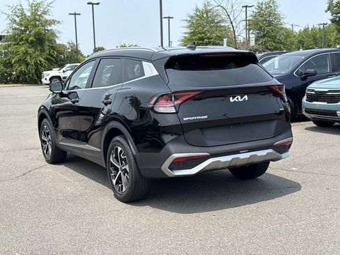 Used 2023 Kia Sportage EX AWD/4WD image 4