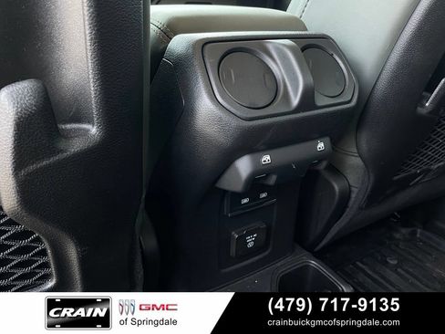Used 2025 Jeep Gladiator Mojave w/ Convenience Group AWD/4WD image 26