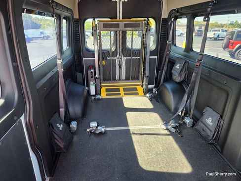 Used 2020 RAM ProMaster 2500 w/ Premium Appearance Group image 50
