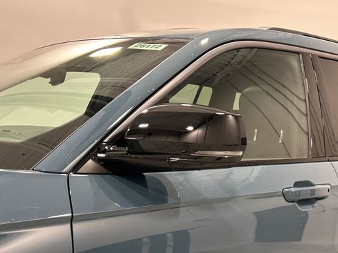 New 2026 Jeep Grand Cherokee L Limited image 12