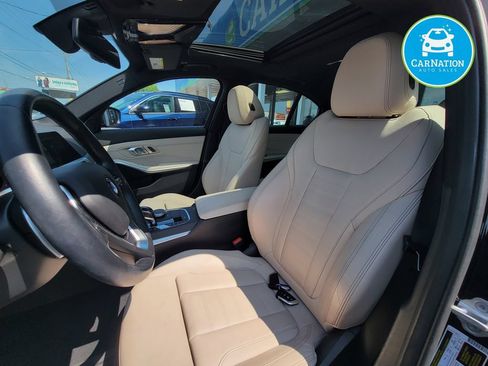 Used 2021 BMW 330i xDrive Sedan w/ Premium Package AWD/4WD image 7