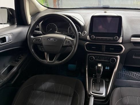 Used 2019 Ford EcoSport SE w/ SE Convenience Package AWD/4WD image 4