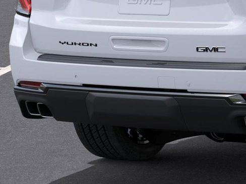 New 2026 GMC Yukon XL Denali Ultimate AWD/4WD image 14