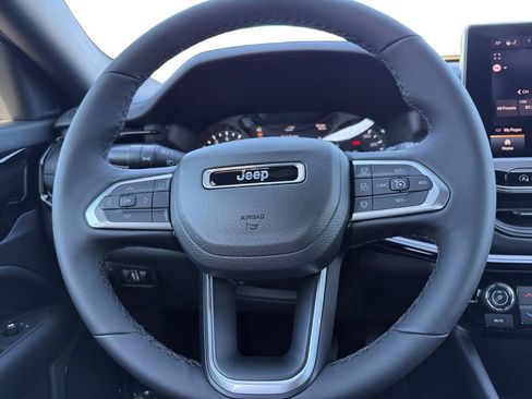 New 2026 Jeep Compass Limited image 12