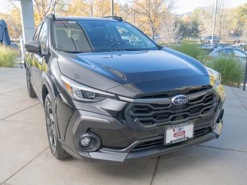 Certified 2025 Subaru Crosstrek 2.5i Limited w/ Popular Package #4A image 2
