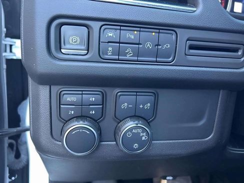 Used 2021 Chevrolet Tahoe Premier image 11