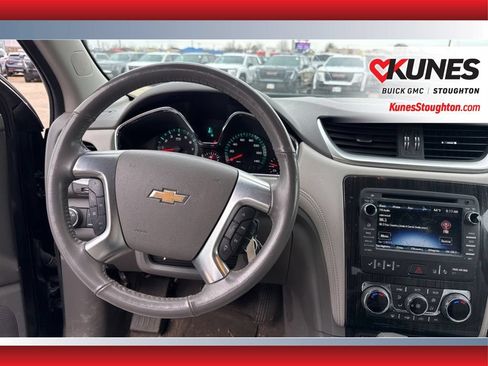 Used 2017 Chevrolet Traverse Premier AWD/4WD image 24