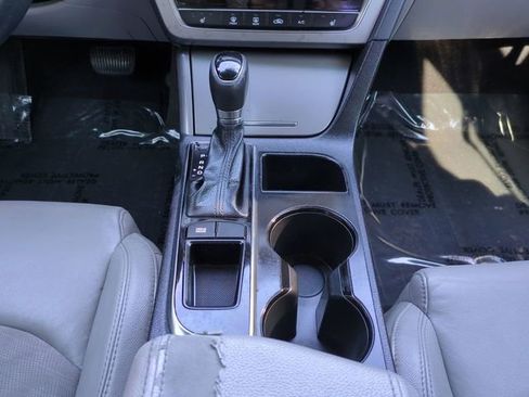 Used 2017 Hyundai Sonata Sport w/ Value Edition Package 02 image 18