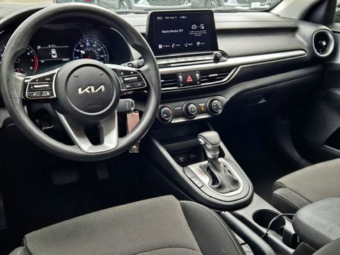 Used 2023 Kia Forte LXS image 16