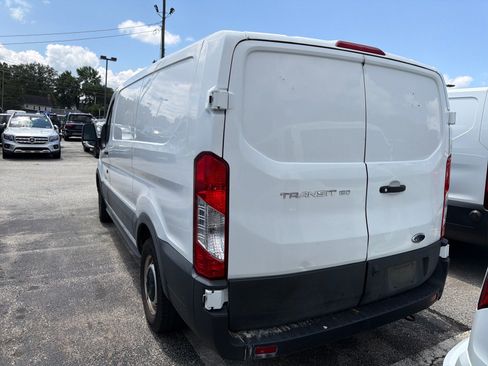 Used 2020 Ford Transit 150 Low Roof RWD image 4