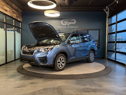 Used 2020 Subaru Forester Premium AWD/4WD image 26