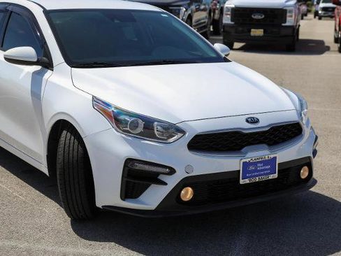 Used 2020 Kia Forte Sedan FWD image 4