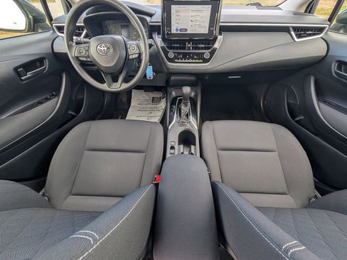 Used 2023 Toyota Corolla LE image 25
