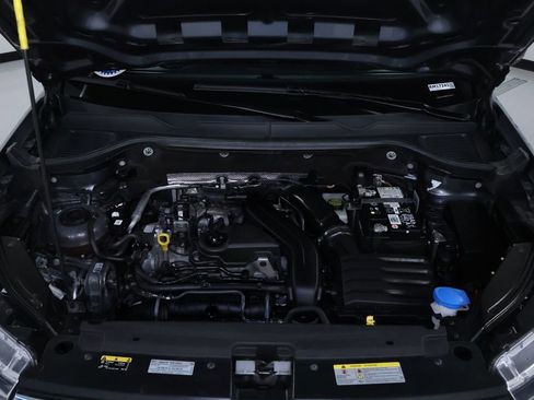 Used 2024 Volkswagen Taos S image 32