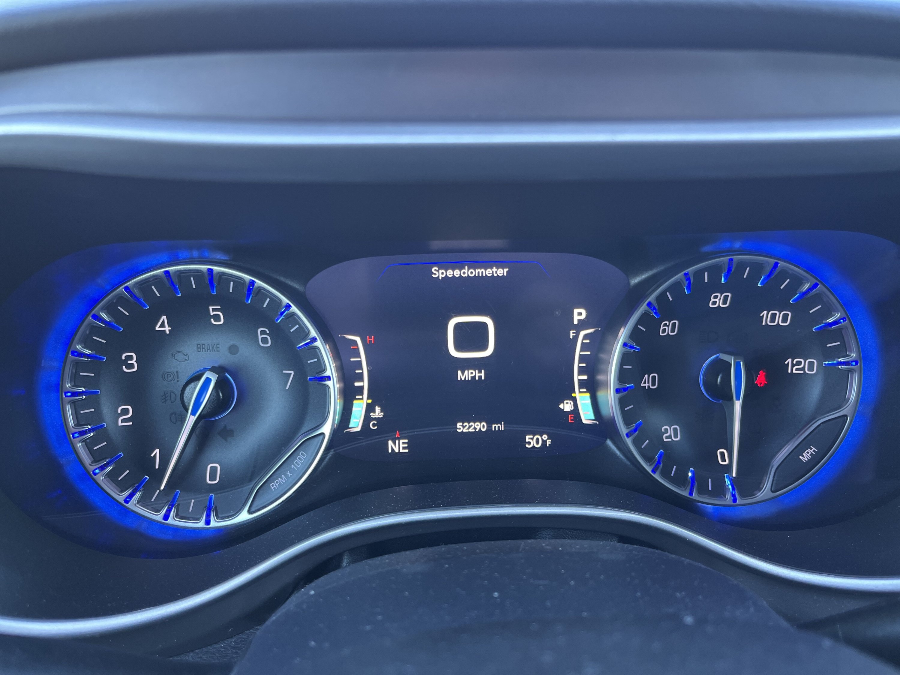 Used 2025 Chrysler Pacifica Select FWD image 19