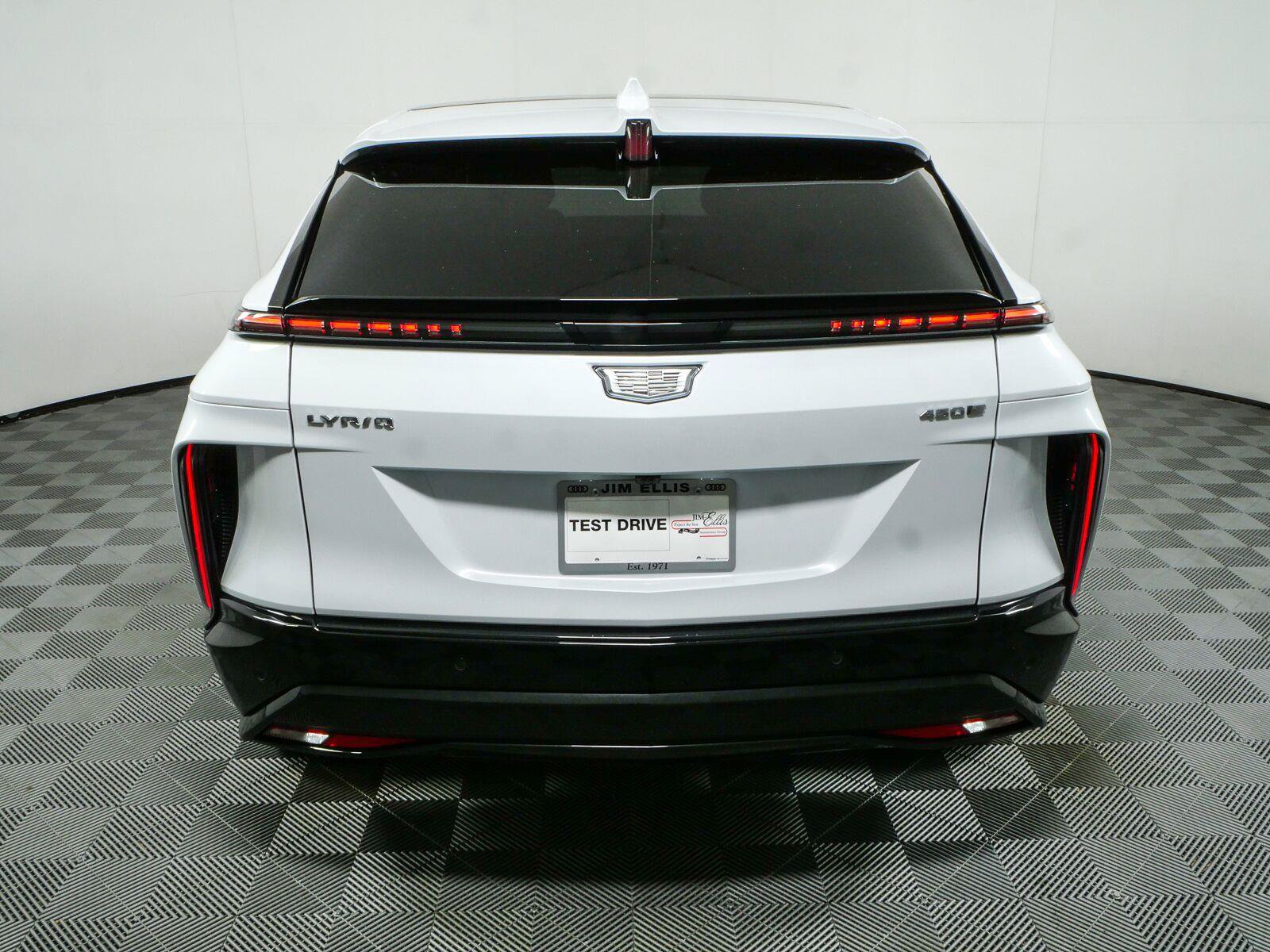 Used 2026 Cadillac Lyriq Sport RWD image 30