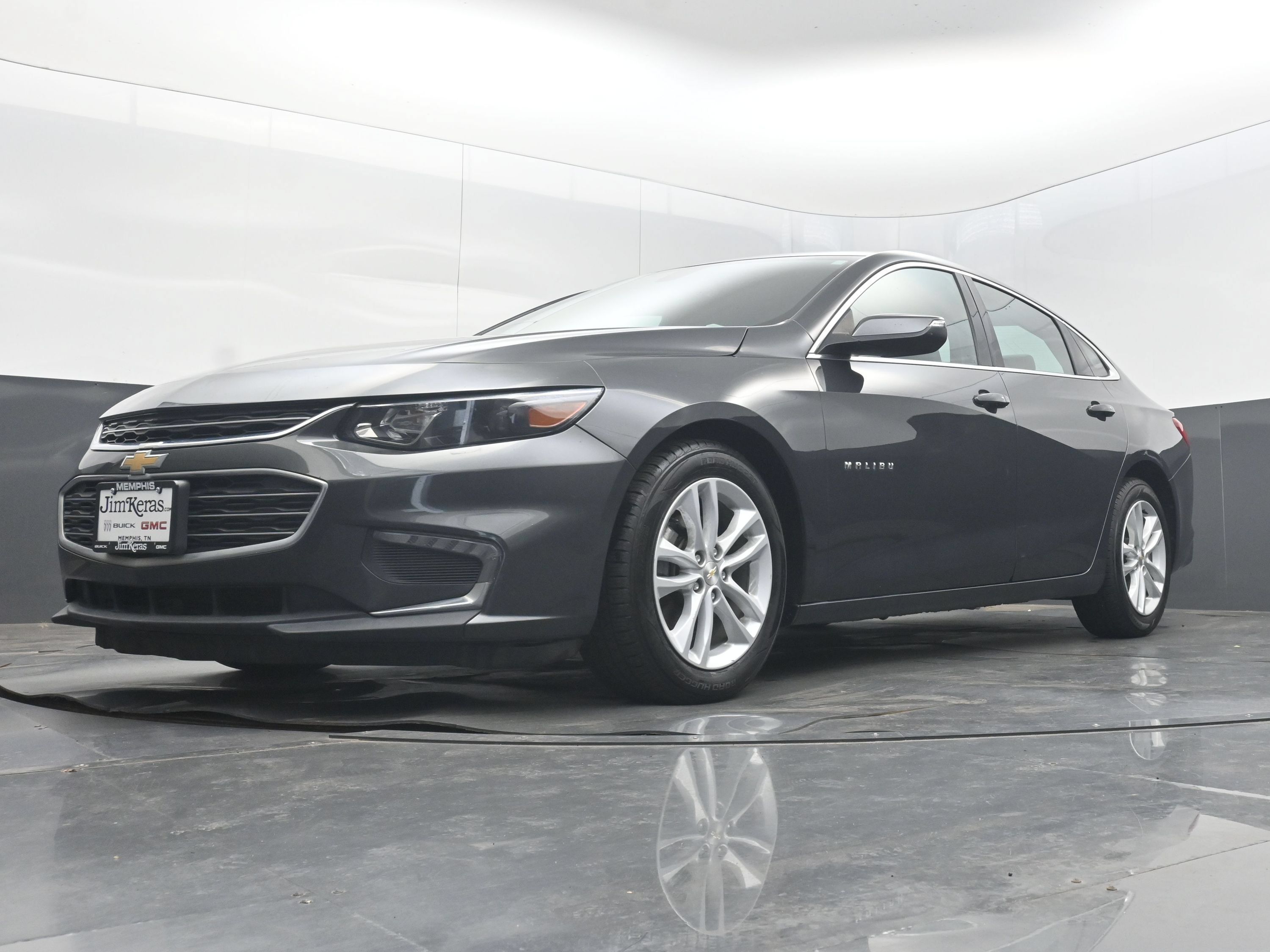 Used 2017 Chevrolet Malibu LT w/ Leather Package FWD image 26