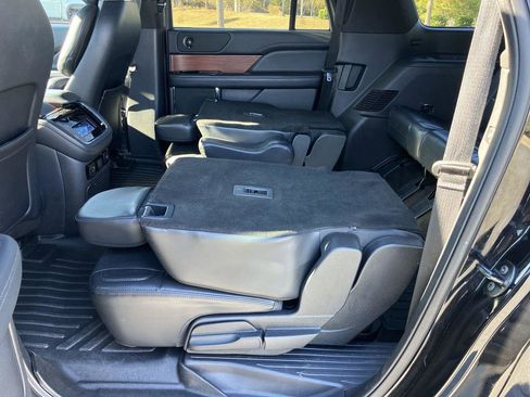 Used 2022 Lincoln Navigator L Reserve image 30