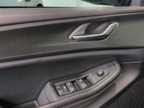 Used 2024 Jeep Grand Cherokee L Laredo AWD/4WD image 10