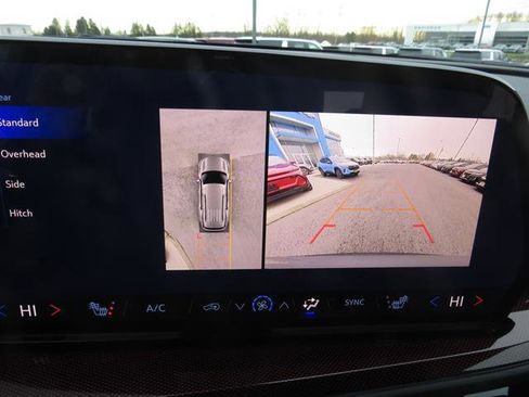 New 2026 Chevrolet Traverse Z71 w/ Enhanced Driving Package image 26