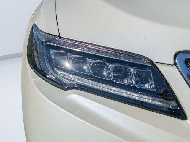 Used 2018 Acura RDX FWD image 9