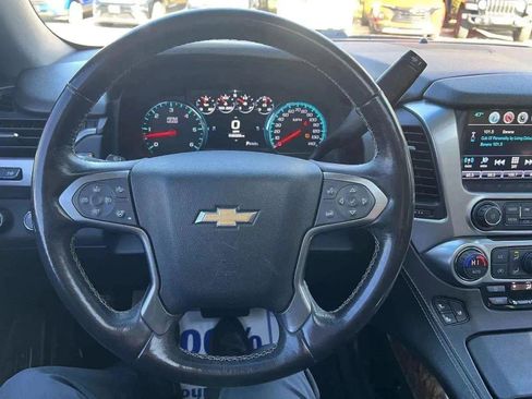 Used 2018 Chevrolet Suburban Premier image 15