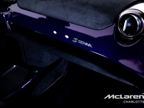 Used 2019 McLaren Senna RWD image 18