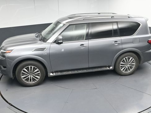 Used 2021 Nissan Armada SL w/ Captain's Chairs Package image 38