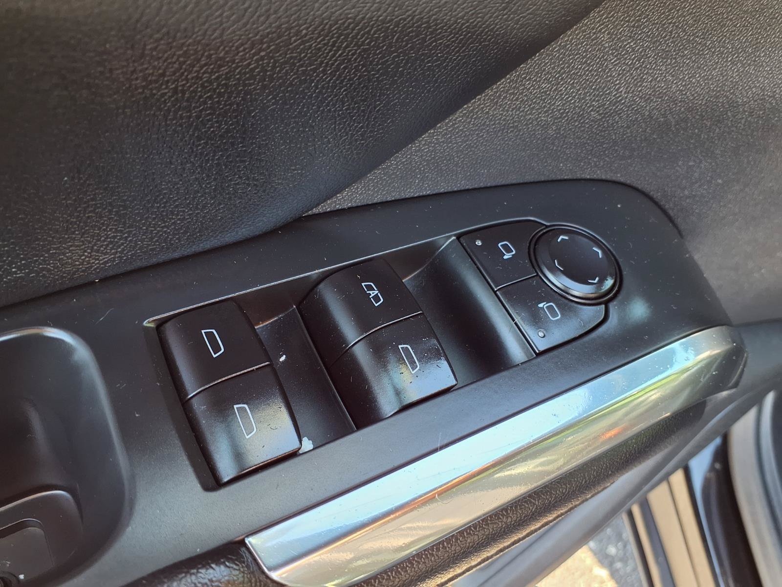 Used 2026 Chevrolet Traverse LT AWD/4WD image 18