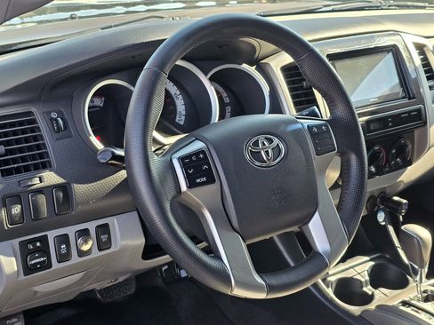 Used 2013 Toyota Tacoma 4x4 Double Cab image 14