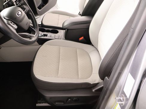 Used 2024 Ford Escape Active image 10